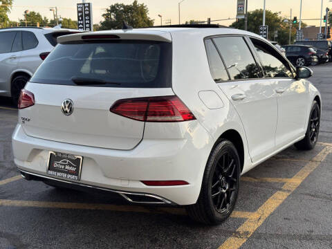 2019 Volkswagen Golf SE