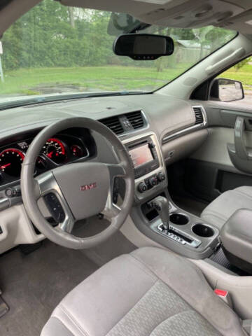 2013 GMC Acadia SLE-2