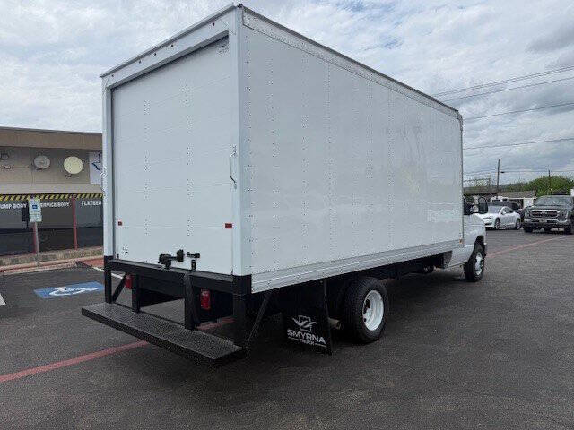 2027 Ford E-Series