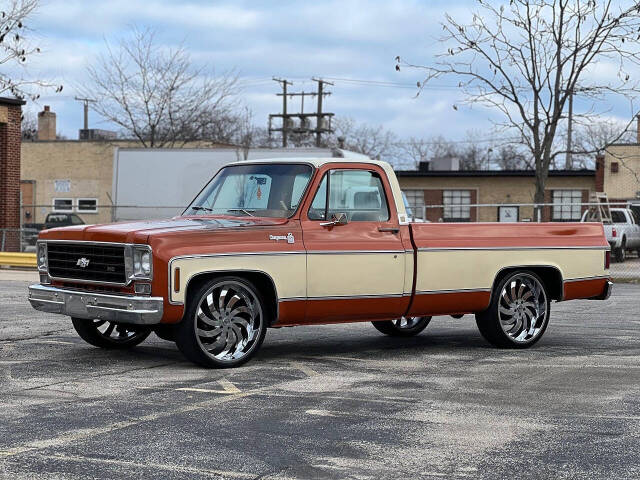 1981 Chevrolet C/K 10 Series for sale at Ideal Cars LLC in Skokie, IL