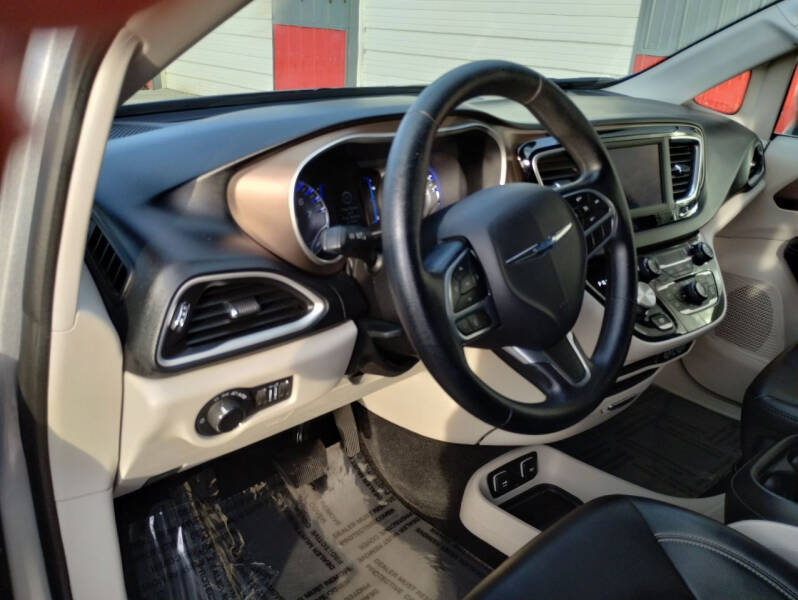 2021 Chrysler Voyager LXi