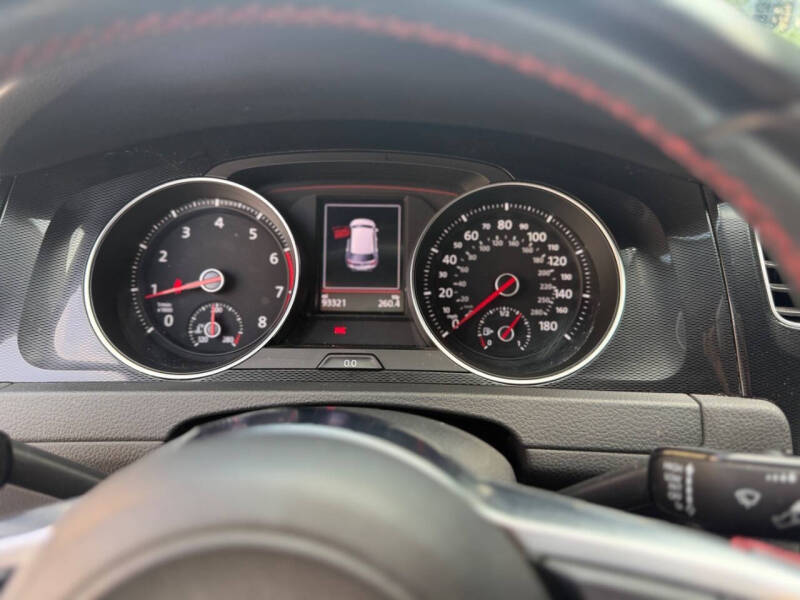 2017 Volkswagen Golf GTI S