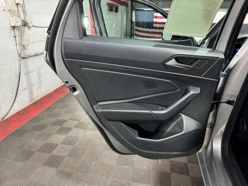 2023 Volkswagen Jetta Sport