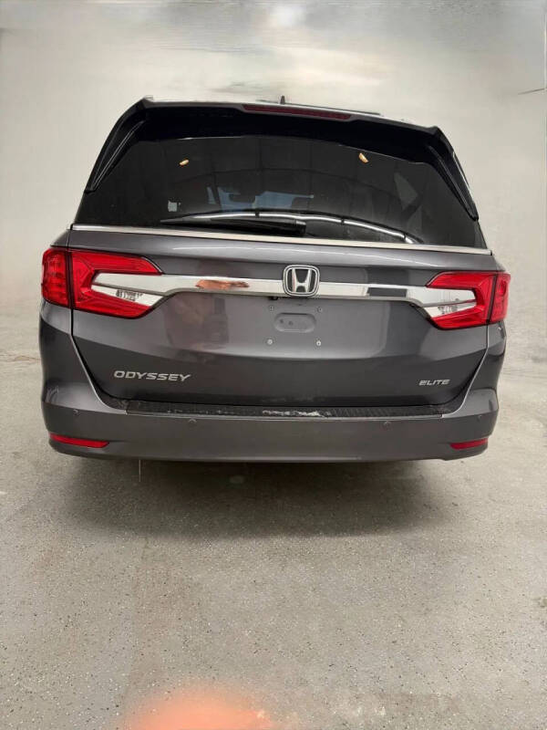 2018 Honda Odyssey Elite