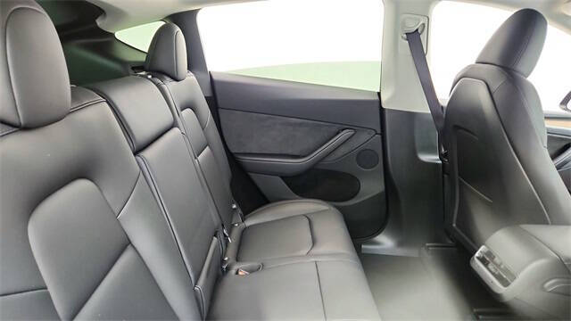 2025 Tesla Model Y Long Range