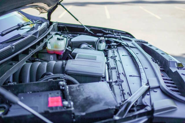 2023 Cadillac Escalade ESV Sport Platinum