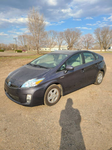 2010 Toyota Prius for sale at D & T AUTO INC in Columbus MN