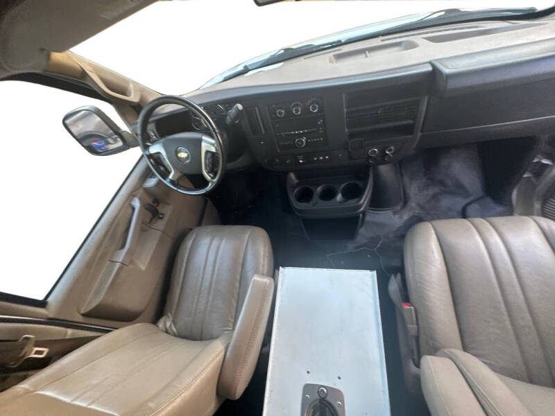 2016 Chevrolet Express 3500