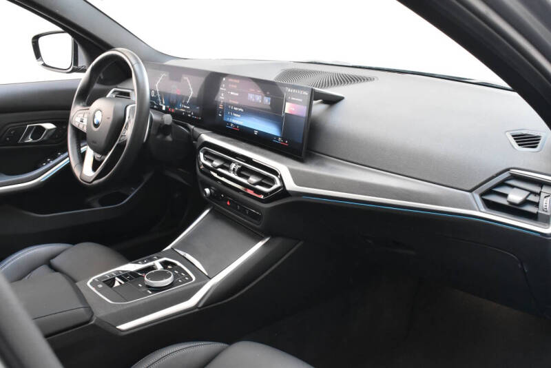 2024 BMW 3 Series 330i xDrive