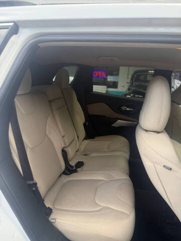 2017 Jeep Cherokee Latitude