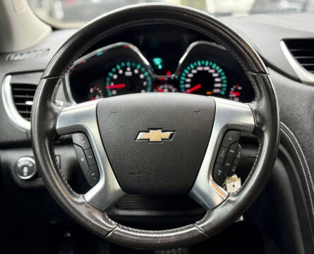 2017 Chevrolet Traverse LT