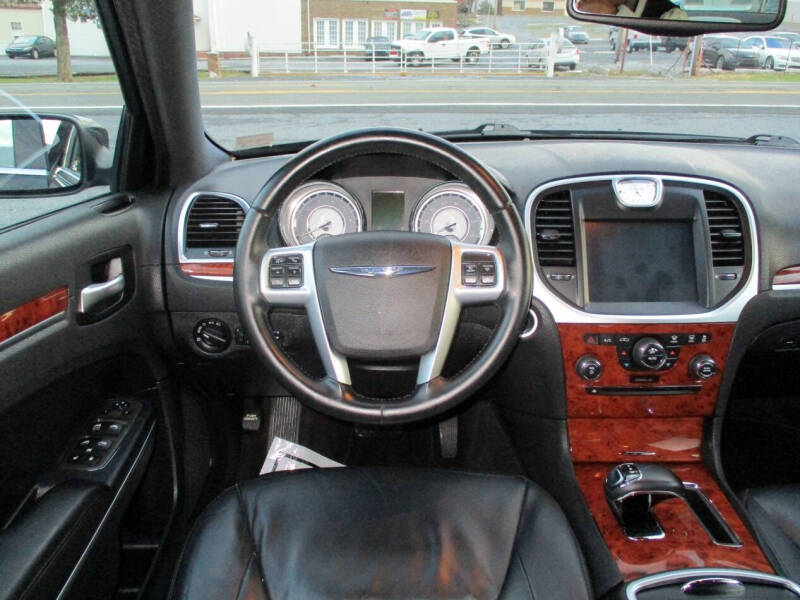 2013 Chrysler 300