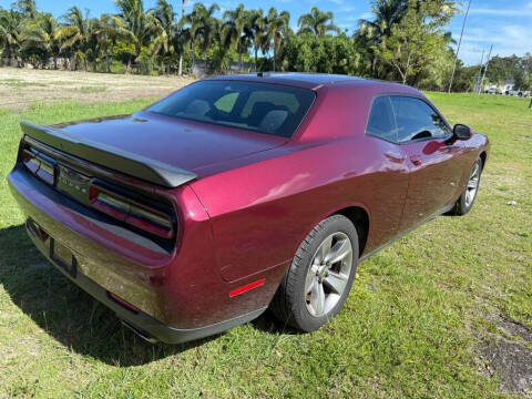 2018 Dodge Challenger SXT