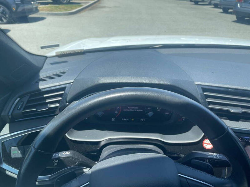 2024 Audi Q3 quattro S line Premium 45 TFSI