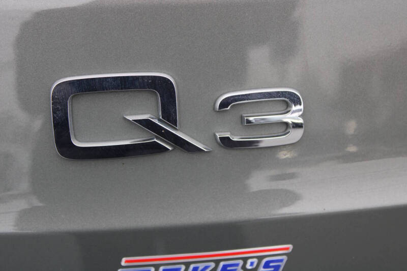 2022 Audi Q3 quattro S line Premium 45 TFSI