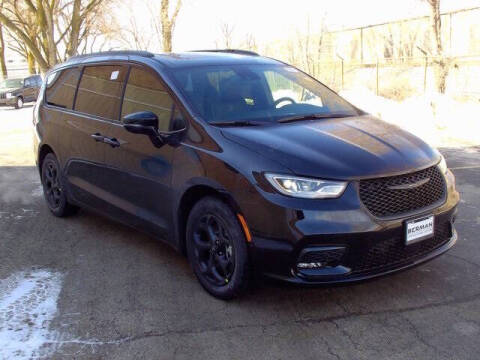 2025 Chrysler Voyager for sale at Berman Chrysler Dodge Jeep Ram in Oak Lawn IL