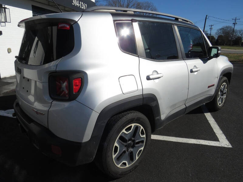 2015 Jeep Renegade Trailhawk