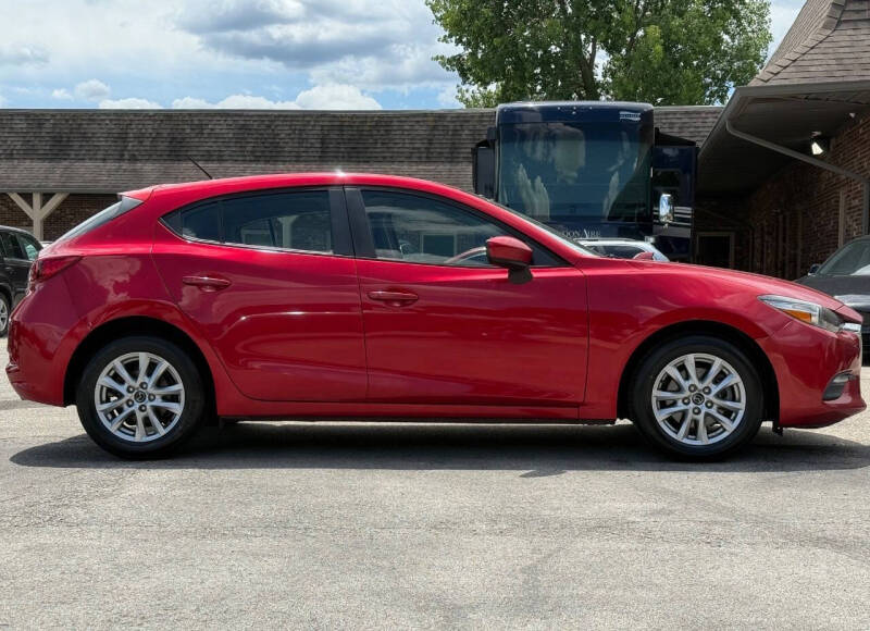 2017 Mazda MAZDA3 Sport