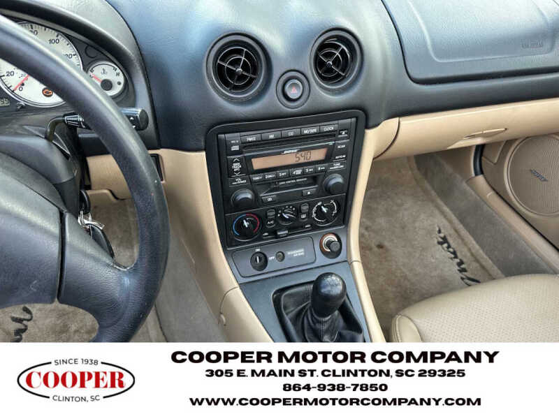 2002 Mazda MX-5 Miata LS