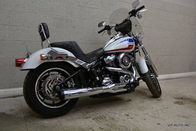 2020 Harley-Davidson FXLR