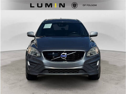 2017 Volvo XC60 T6 R-Design