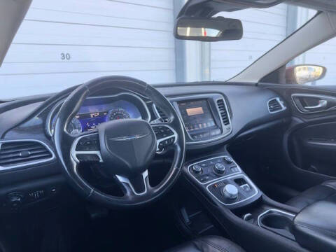 2015 Chrysler 200 C