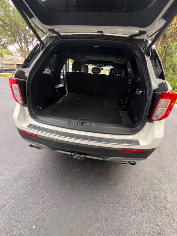2022 Ford Explorer Platinum