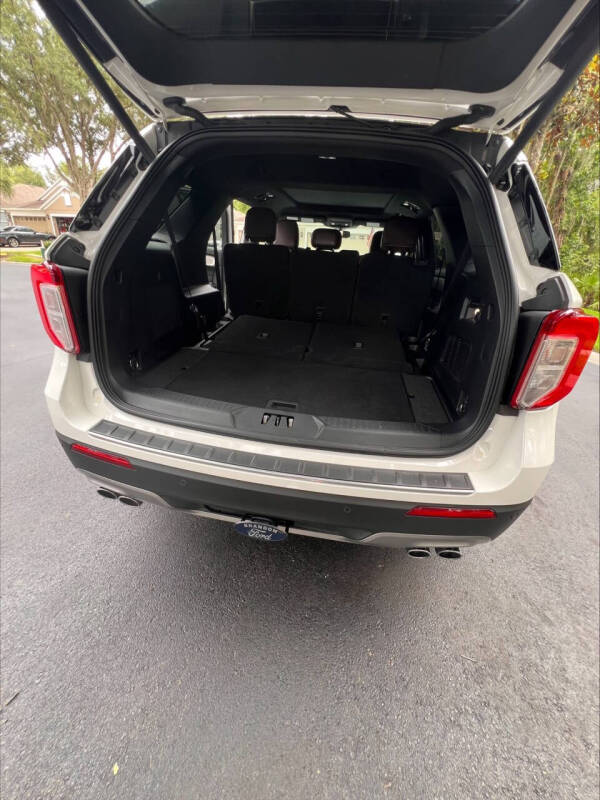 2022 Ford Explorer Platinum