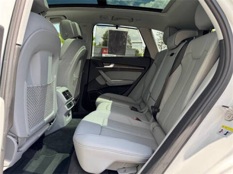 2025 Audi Q5 quattro S line Prem Plus 45 TFSI