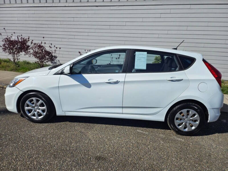 2016 Hyundai Accent SE