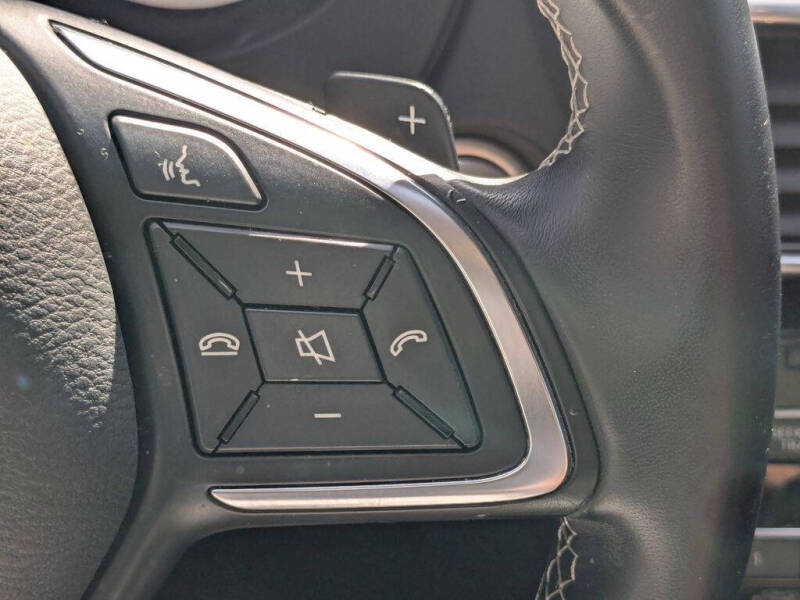 2018 Infiniti QX30 Essential