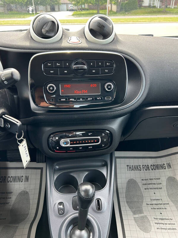 2017 Smart fortwo pure
