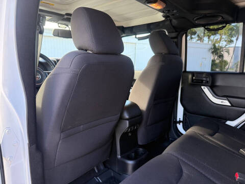 2013 Jeep Wrangler Unlimited Sport