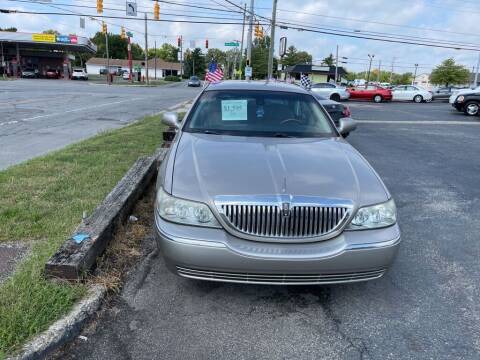 2003 Lincoln Town Car for sale at Honest Abe Auto Sales 4 in Indianapolis IN