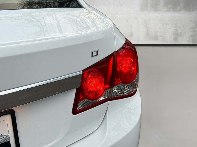 2013 Chevrolet Cruze 2LT Auto