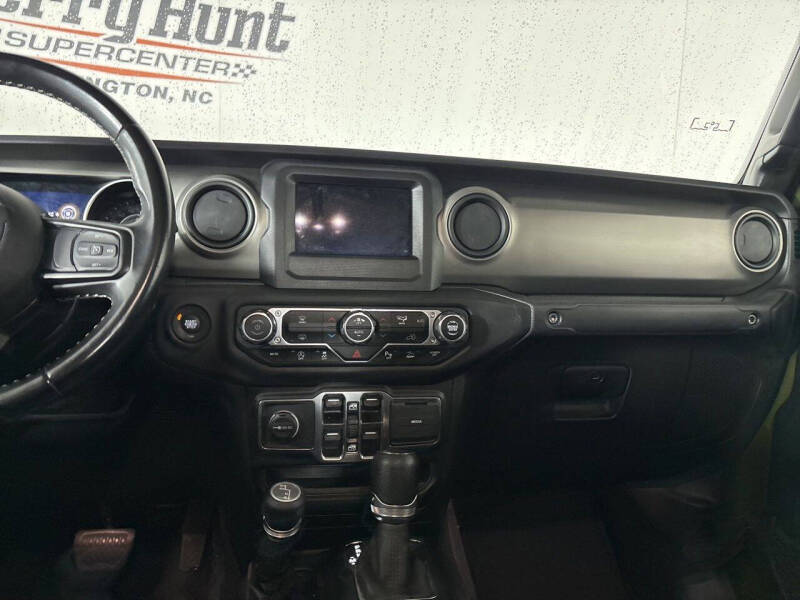 2021 Jeep Gladiator Sport