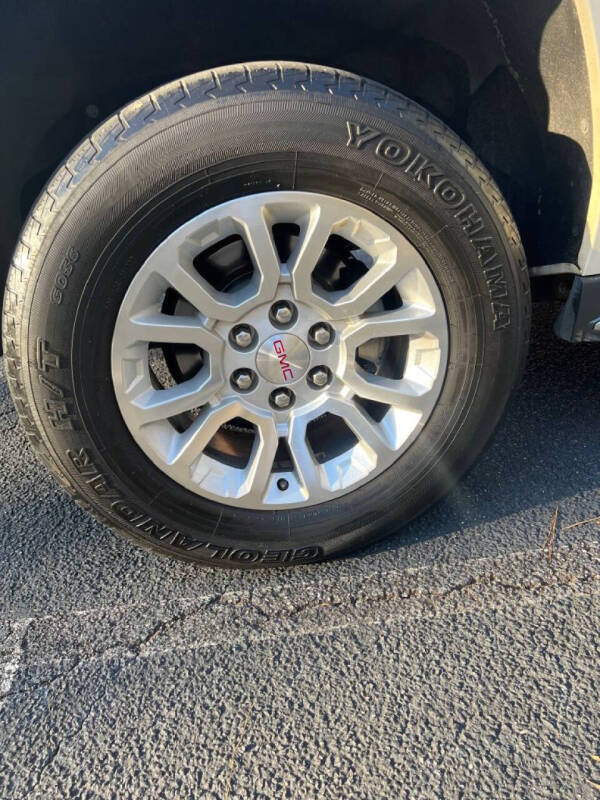 2015 GMC Yukon XL SLT