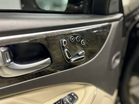 2014 Hyundai Equus Signature