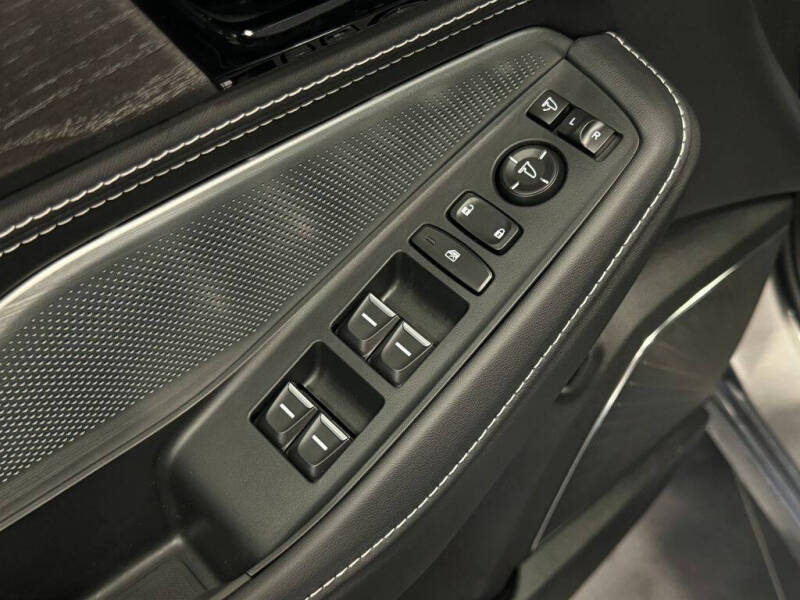 2026 Acura MDX SH-AWD w/Advance