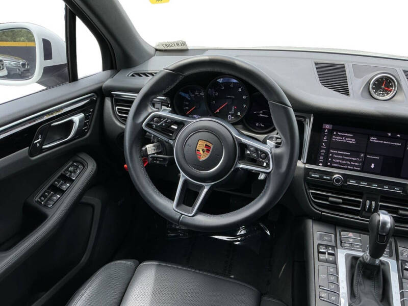 2021 Porsche Macan