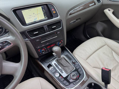 2011 Audi Q5 3.2 quattro Prestige