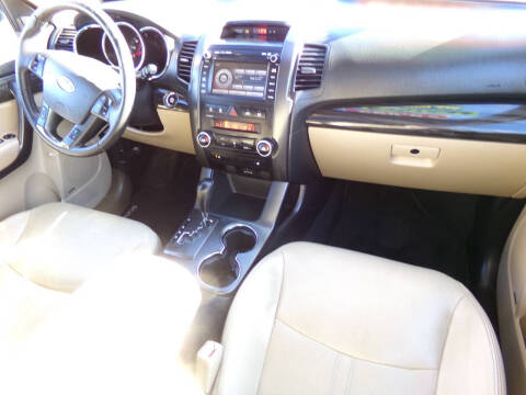 2011 Kia Sorento EX