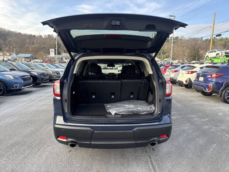 2025 Subaru Ascent Limited Bronze Edition
