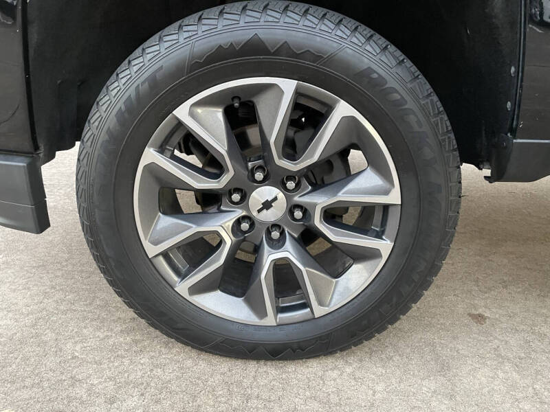 2017 Chevrolet Silverado 1500 High Country