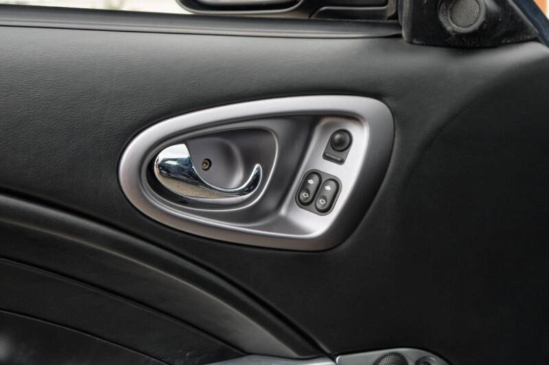 2003 Aston Martin V12 Vanquish