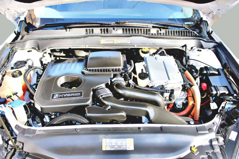 2014 Ford Fusion Hybrid SE