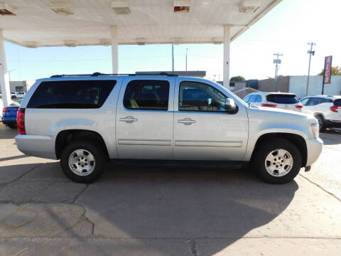 2013 Chevrolet Suburban LT