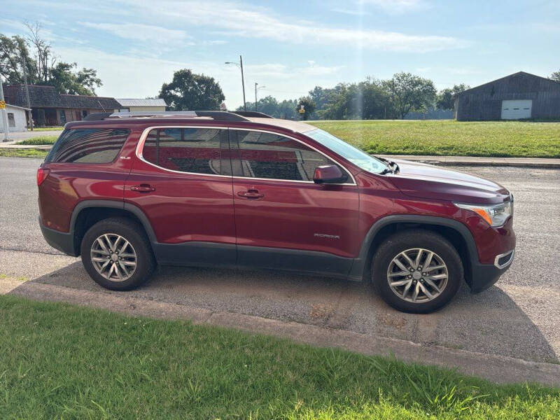 2017 GMC Acadia SLE-2