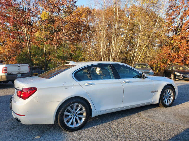 2013 BMW 7 Series 740i photo 5