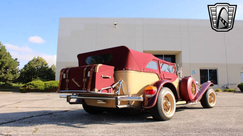 1974 Excalibur Phaeton